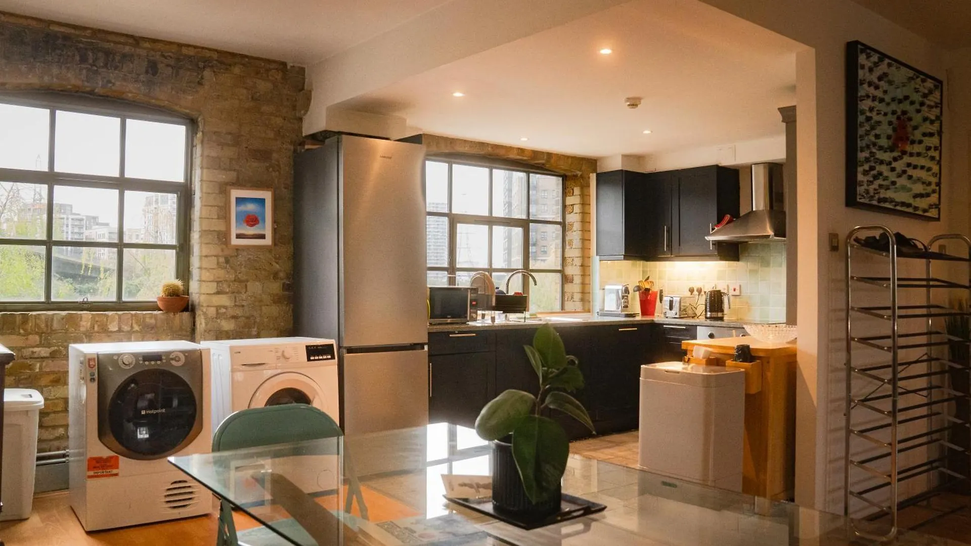 Loft Style Apartment Near O2, Abba Voyage, Excel London